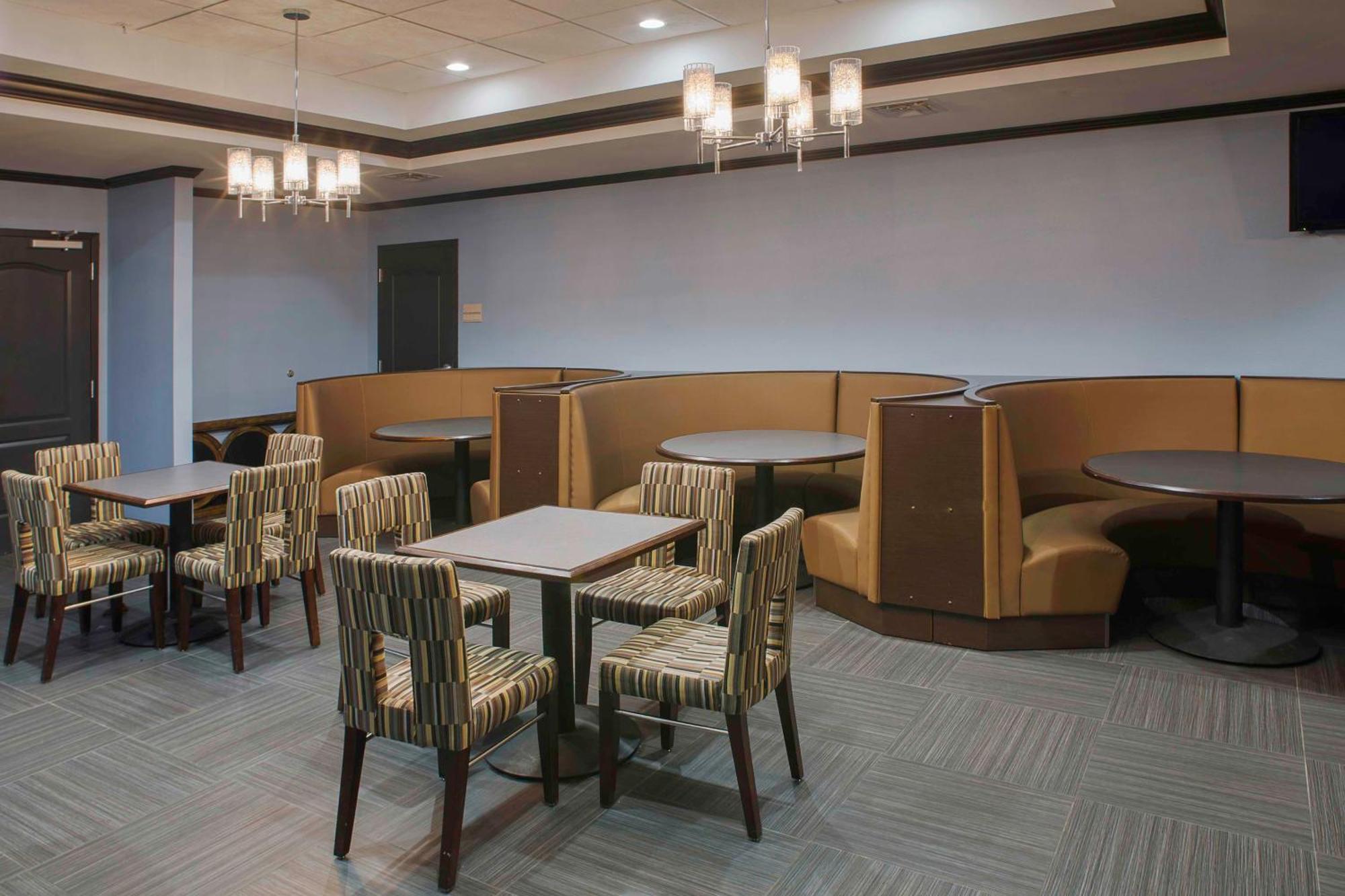 Hilton Garden Inn Джонсборо Екстер'єр фото